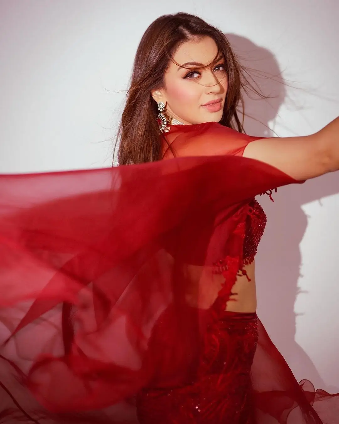 INDIAN ACTRESS HANSIKA MOTWANI PHOTOSHOOT IN RED PANT CHOLI 8